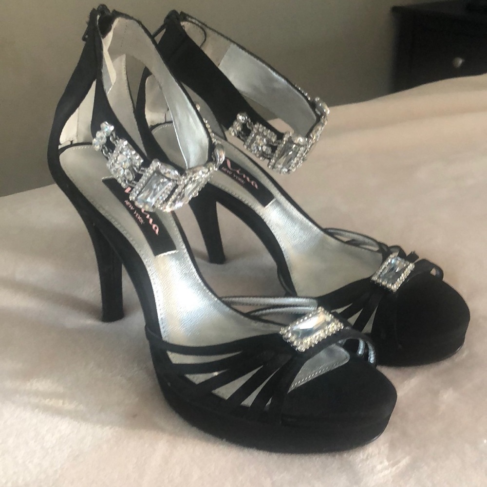 Nina New York ankle strap jeweled heels